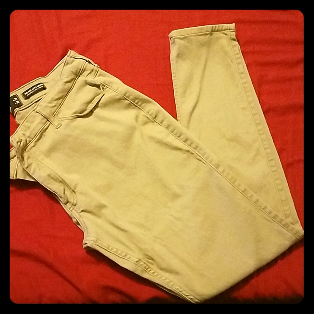 🌺5/$25🌺Hollister khaki denim